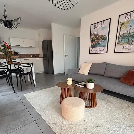 Lägenhet Bright 5 Min From Basel With Balcony & Free Private Parking Saint-Louis (Haut-Rhin)