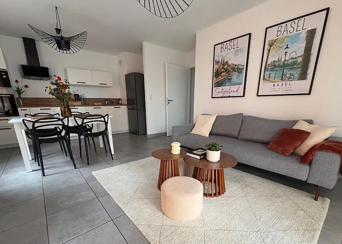 Lägenhet Bright 5 Min From Basel With Balcony & Free Private Parking Saint-Louis (Haut-Rhin)